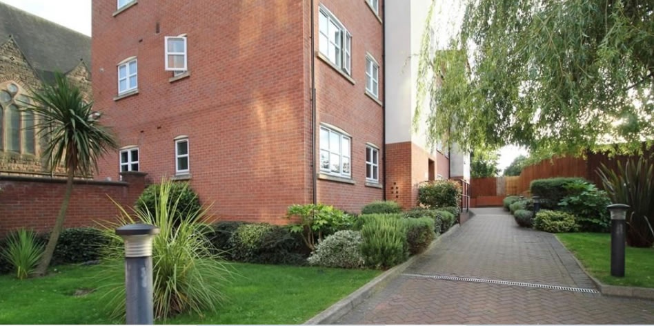 Flat 7, 111 Parliament Street