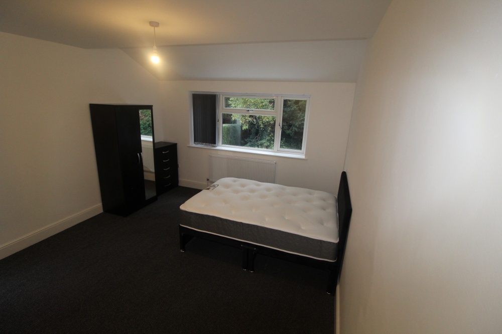 11 Rowditch Avenue