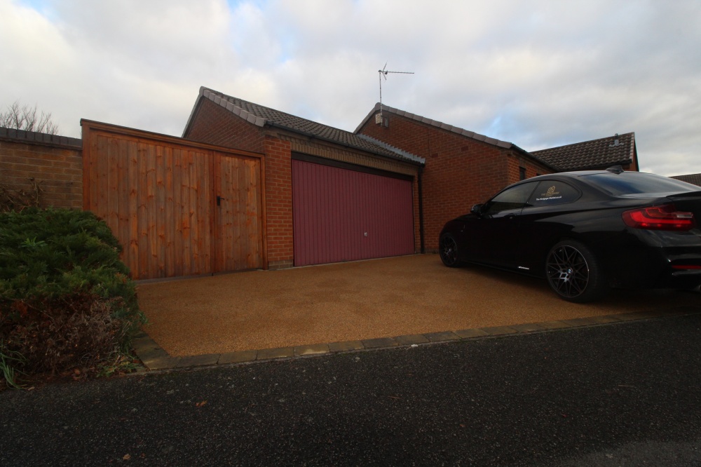 9 Birchfield Close
