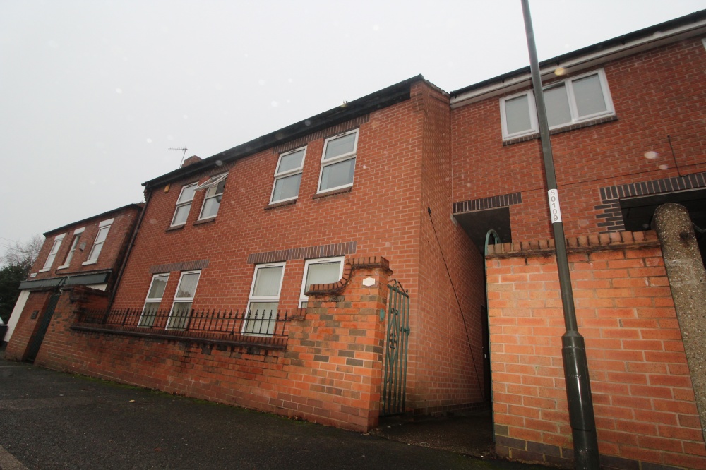66C Bright Street