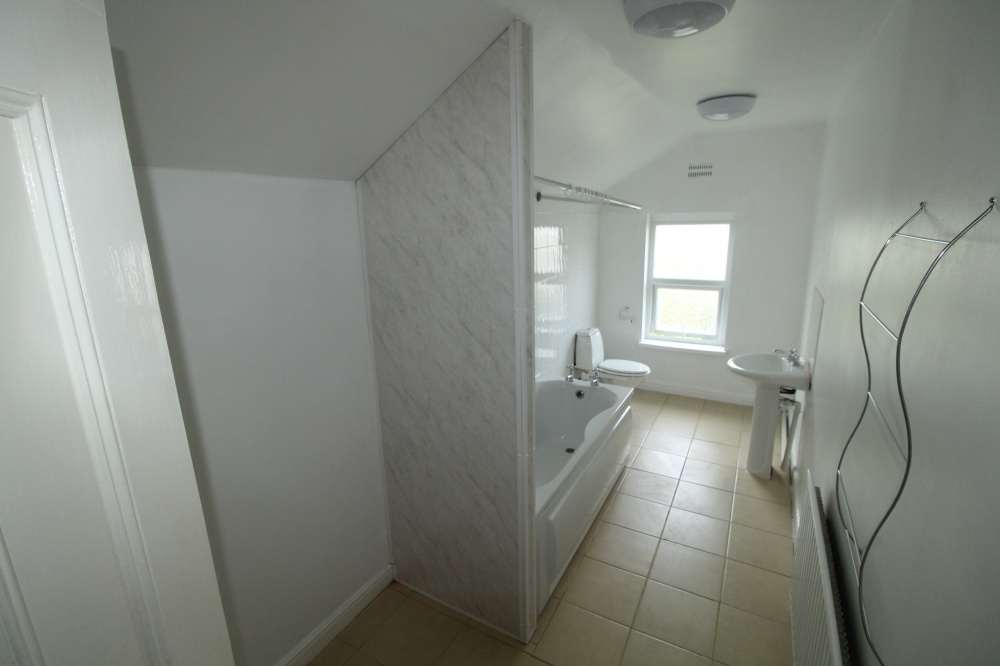 66 Etwall Street