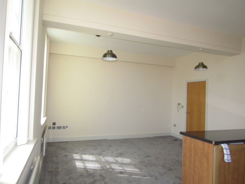 18 Admiral Point