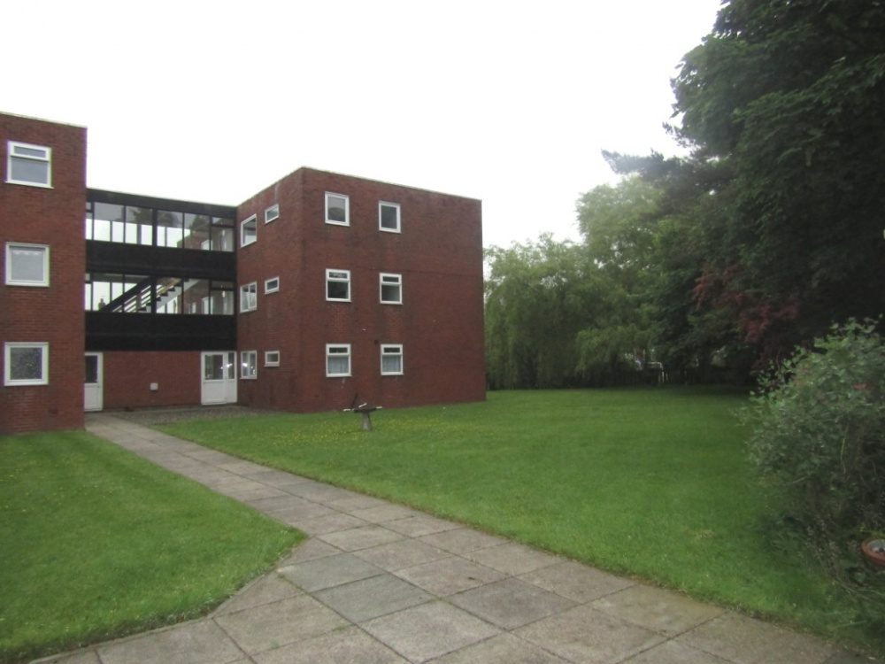 Chester Avenue