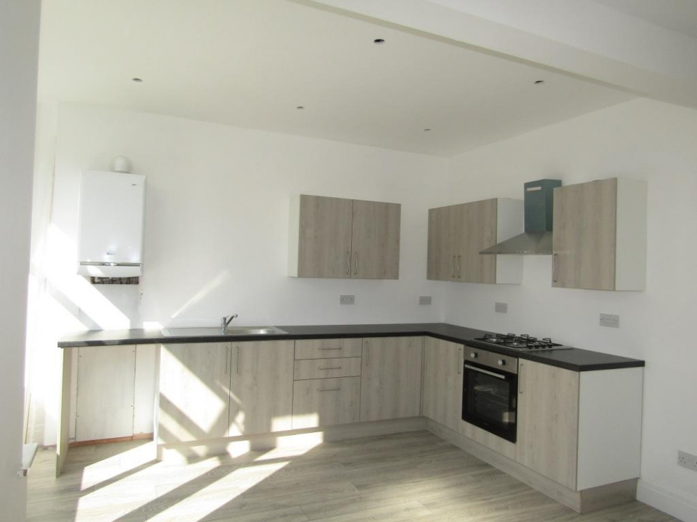 11 Cadby Avenue