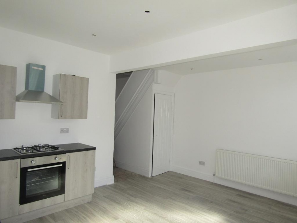 11 Cadby Avenue