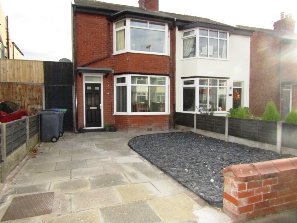 Goodwood Avenue