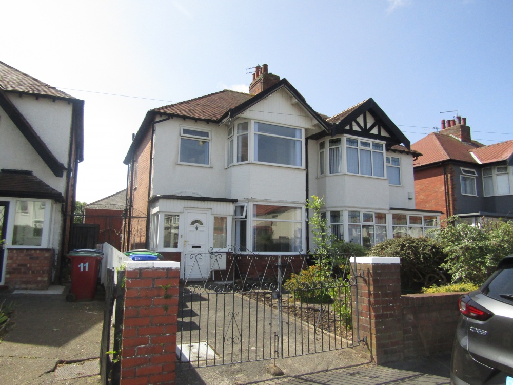 Waverley Avenue, Blackpool, FY1 2RT