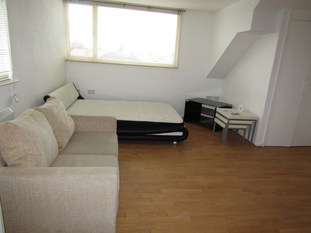 68B Ashfield Road