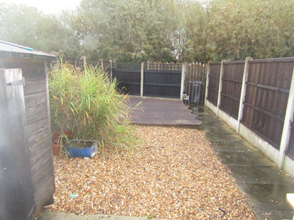 Coriander Close