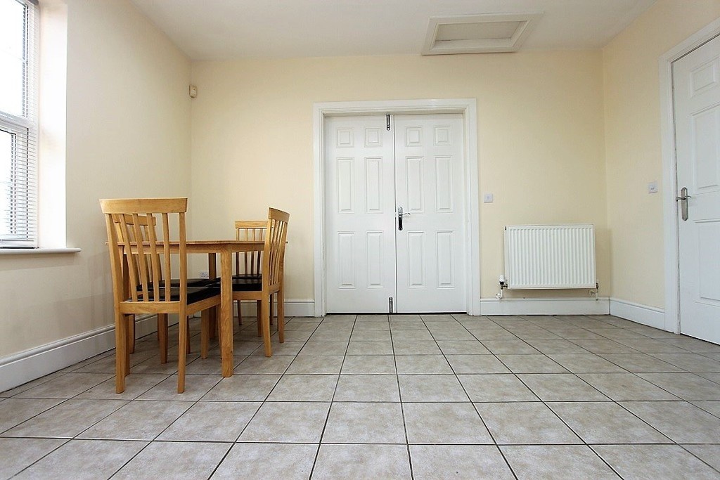 Littleover House, Burton Road Littleover, Derby Price 895