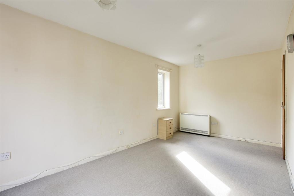 10, Parry Court, Thorneywood, Nottingham