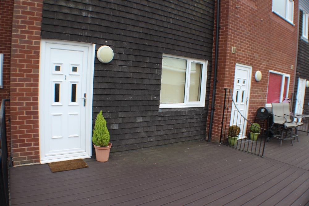 Flat  49-57 High Street Droitwich Spa