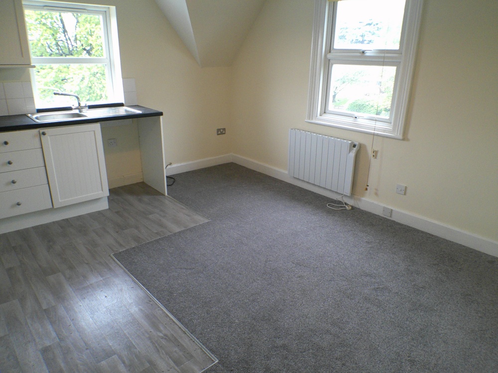 Flat  81-85, Barnards Green Road Malvern