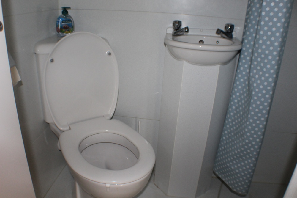 Flat  Mount Pleasant Redditch Worcesetrshire