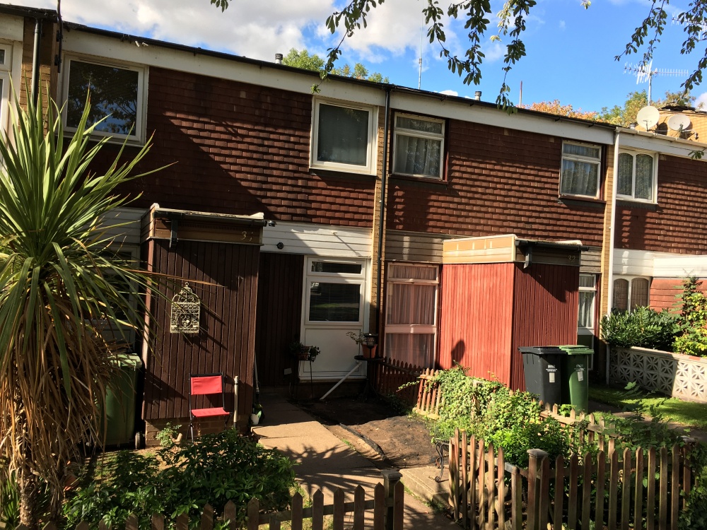 Farmers court Droitwich spa