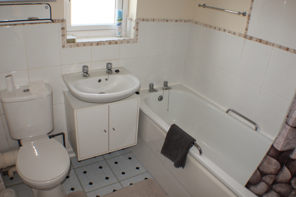 Teesdale Close Droitwich Spa Worcestershire