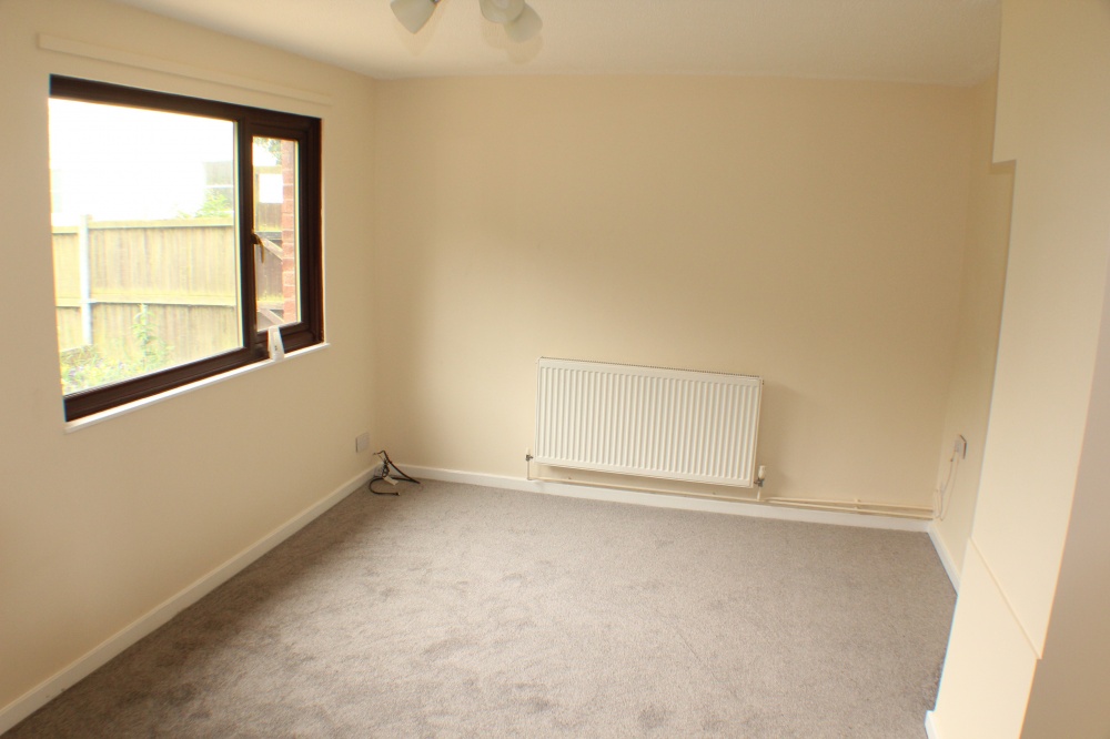 windsor close Rubery