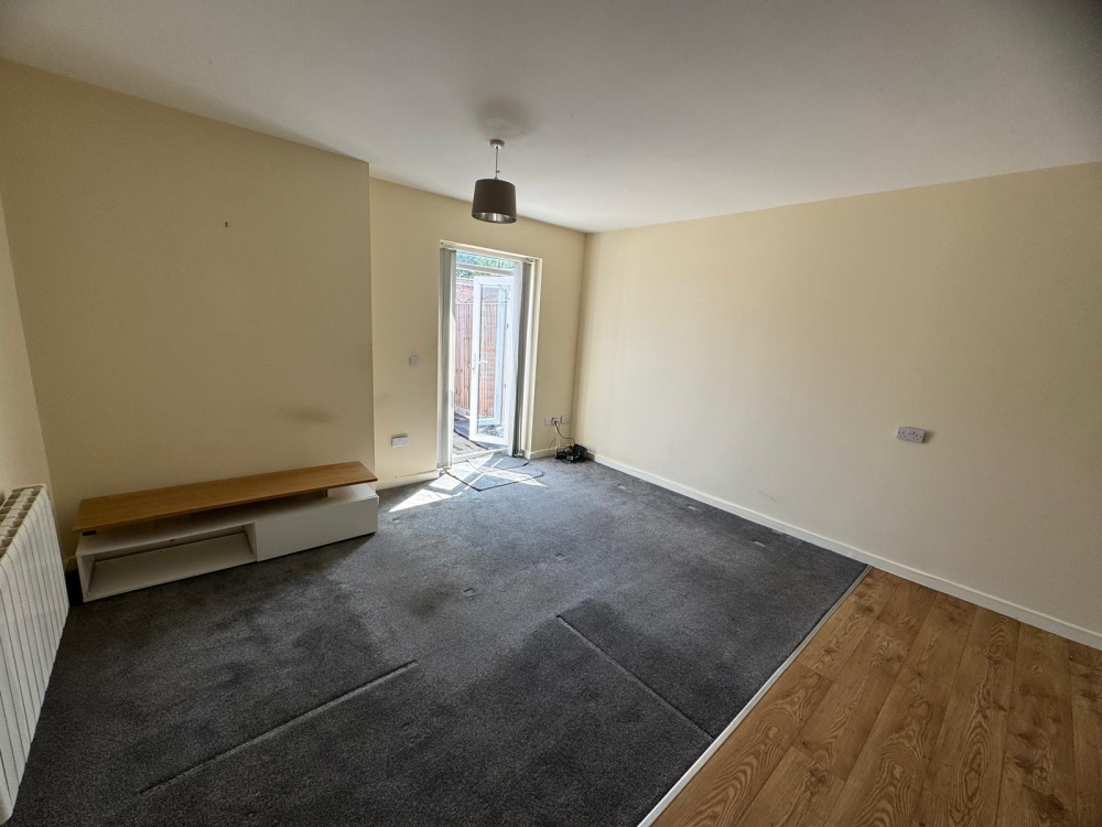 Flat  – HIgh Street Droitwich Spa