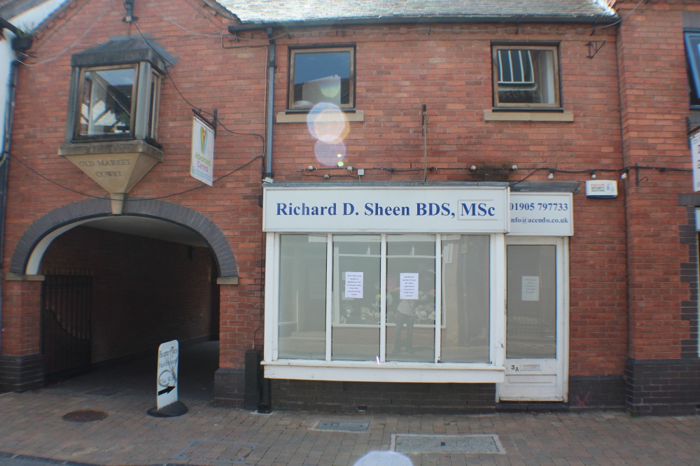 a Market Court High Street Droitwich Spa