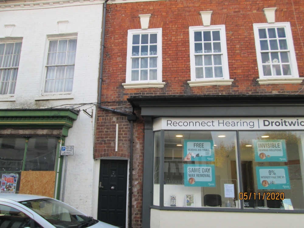 b High Street Droitwich Spa