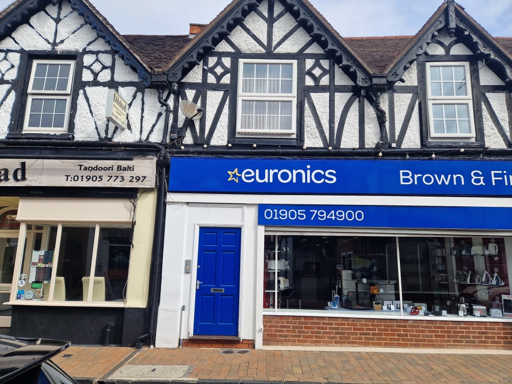 Flat , – High Street Droitwich Worcs