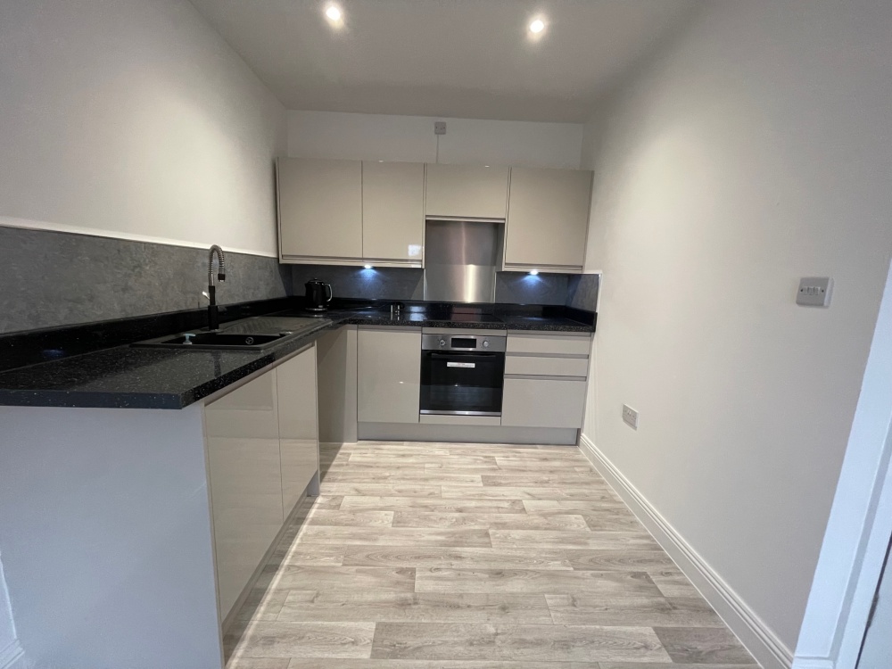 b Rose Close Droitwich Worcestershire