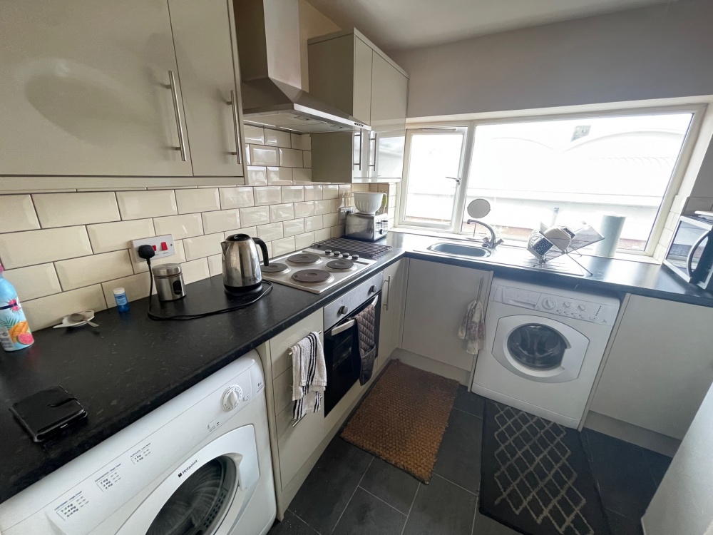 Flat , nd Floor High Street Droitwich Worcs