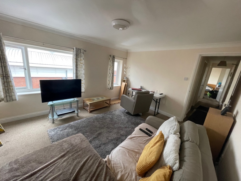 Flat , nd Floor High Street Droitwich Worcs