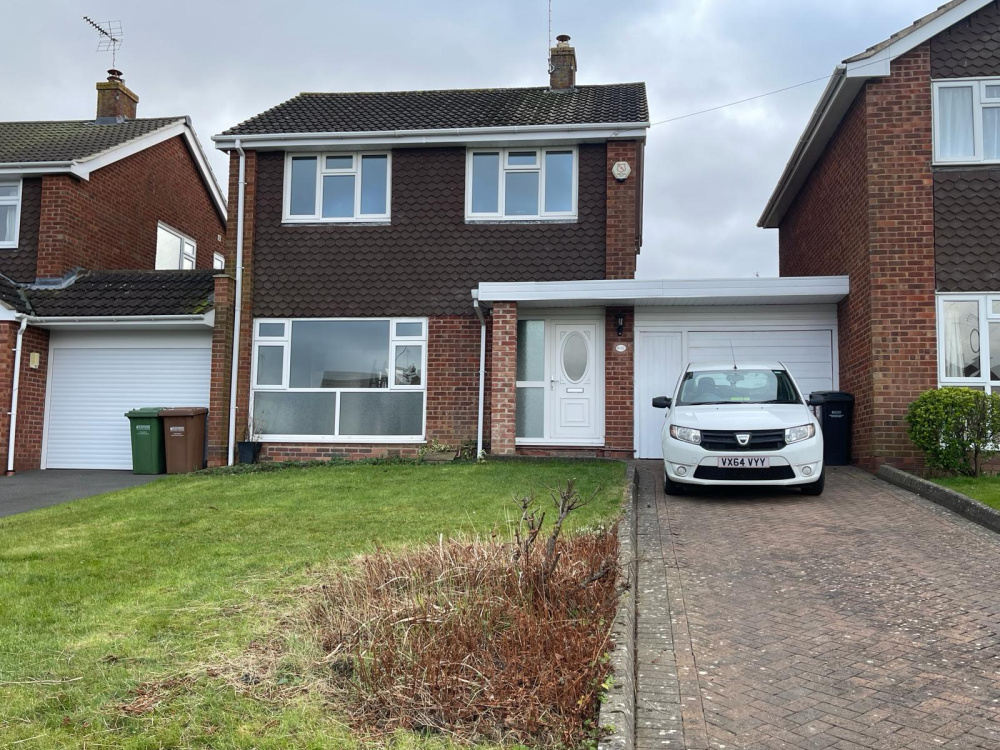 Shrubbery Rd Drakes Broughton worcestershire