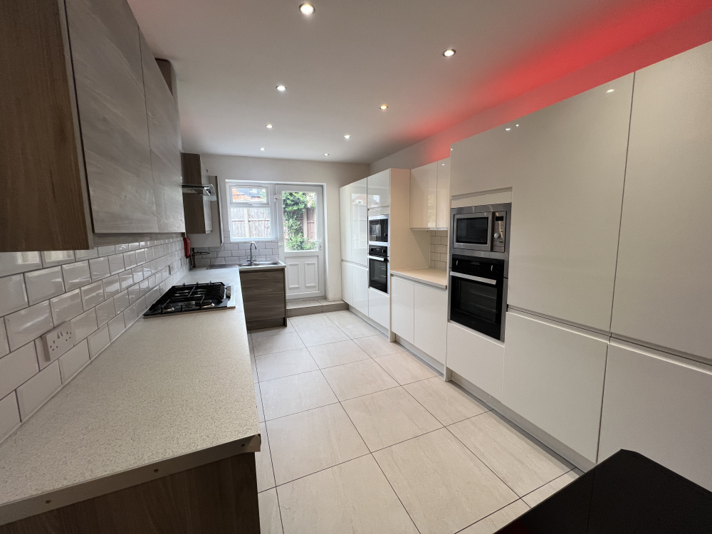 Dawlish Road, Birmingham, Selly Oak, B29 7AU