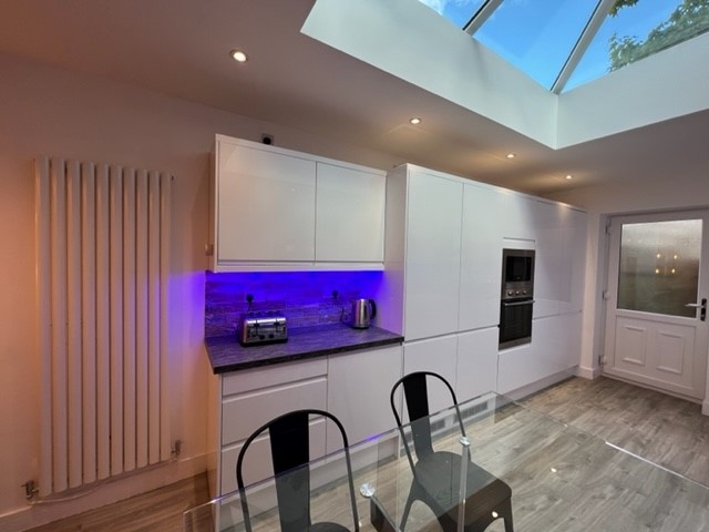 Rose Cottages, off Hubert Road, Birmingham, Selly Oak, B29 6EF