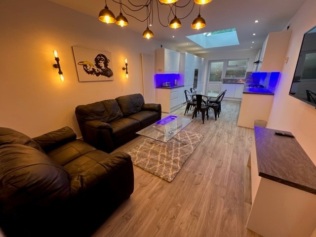 Rose Cottages, off Hubert Road, Birmingham, Selly Oak, B29 6EF