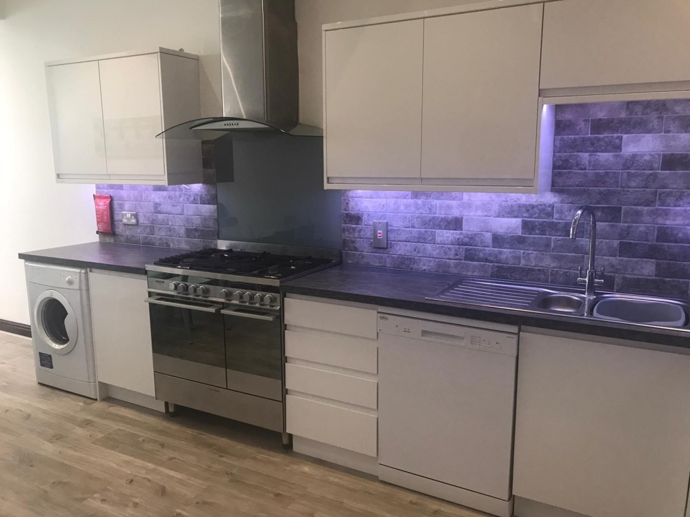 Dawlish Road, Birmingham, Selly Oak, B29 7AS