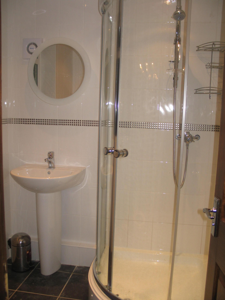 Newton Grove, Birmingham, Selly Oak, B29 7AS