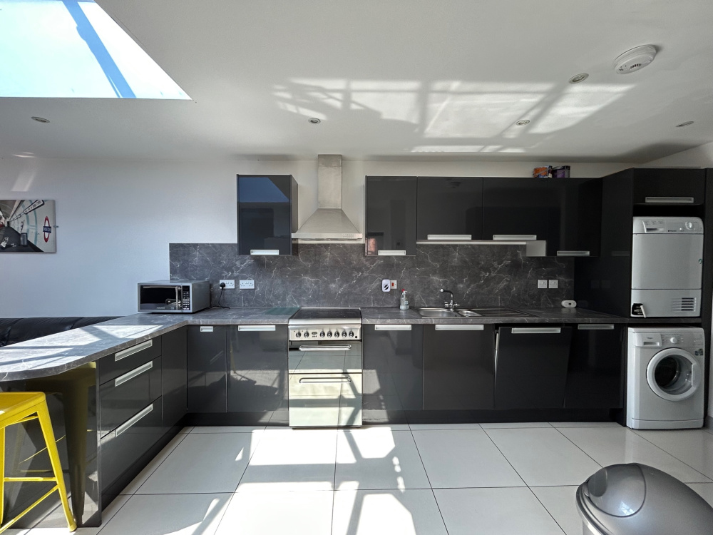 Poole Crescent, Birmingham, Harborne, B17 0PD