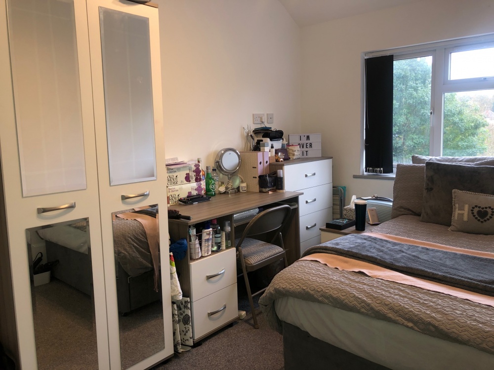 Poole Crescent, Birmingham, Harborne, B17 0PD