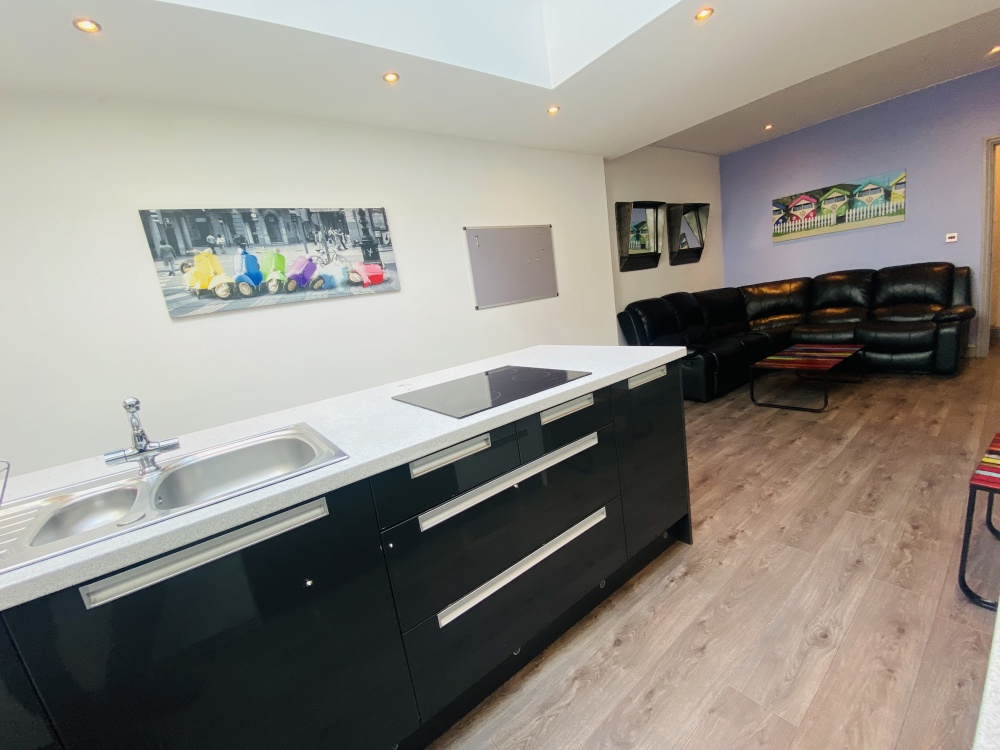 School Terrace, off Hubert Road, Selly Oak, B29 6DY