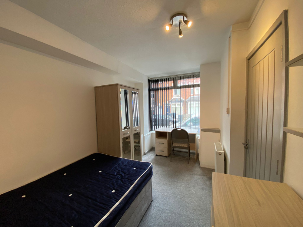 Dawlish Road, Birmingham, Selly Oak, B29 7AR