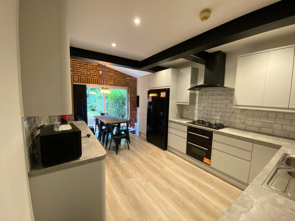 Dawlish Road, Birmingham, Selly Oak, B29 7AR
