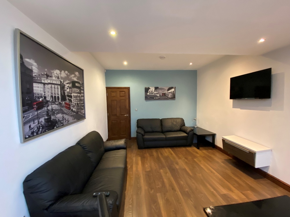 Rose Cottages, off Hubert Road, Birmingham, Selly Oak, B29 6EF