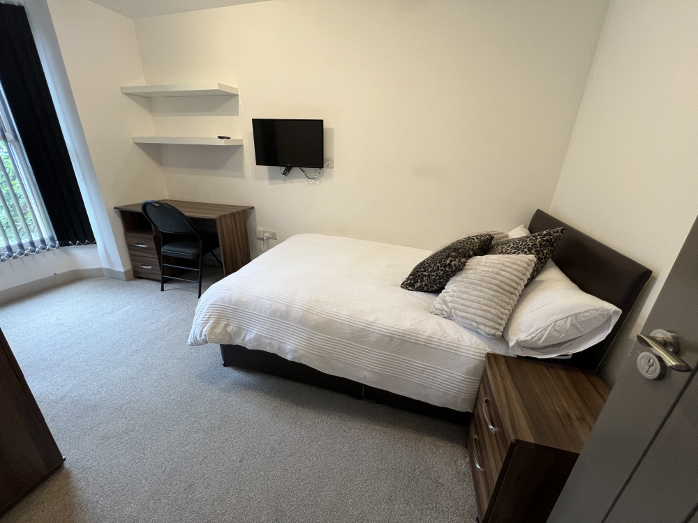 Rose Cottages, off Hubert Road, Birmingham, Selly Oak, B29 6EF