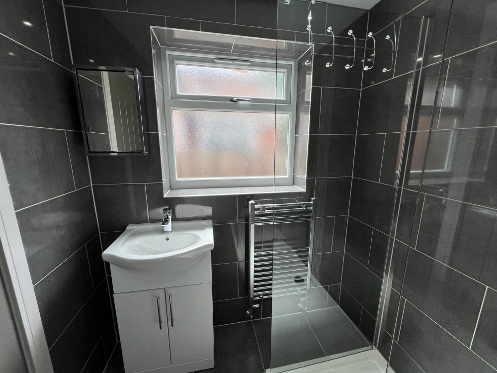 Rose Cottages, off Hubert Road, Birmingham, Selly Oak, B29 6EF