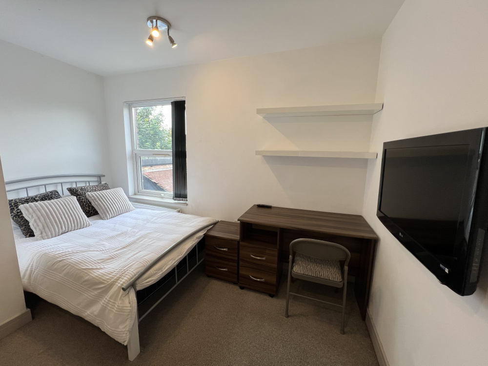 Rose Cottages, off Hubert Road, Birmingham, Selly Oak, B29 6EF
