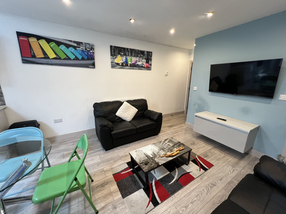 Rose Cottages, off Hubert Road, Birmingham, Selly Oak, B29 6EF