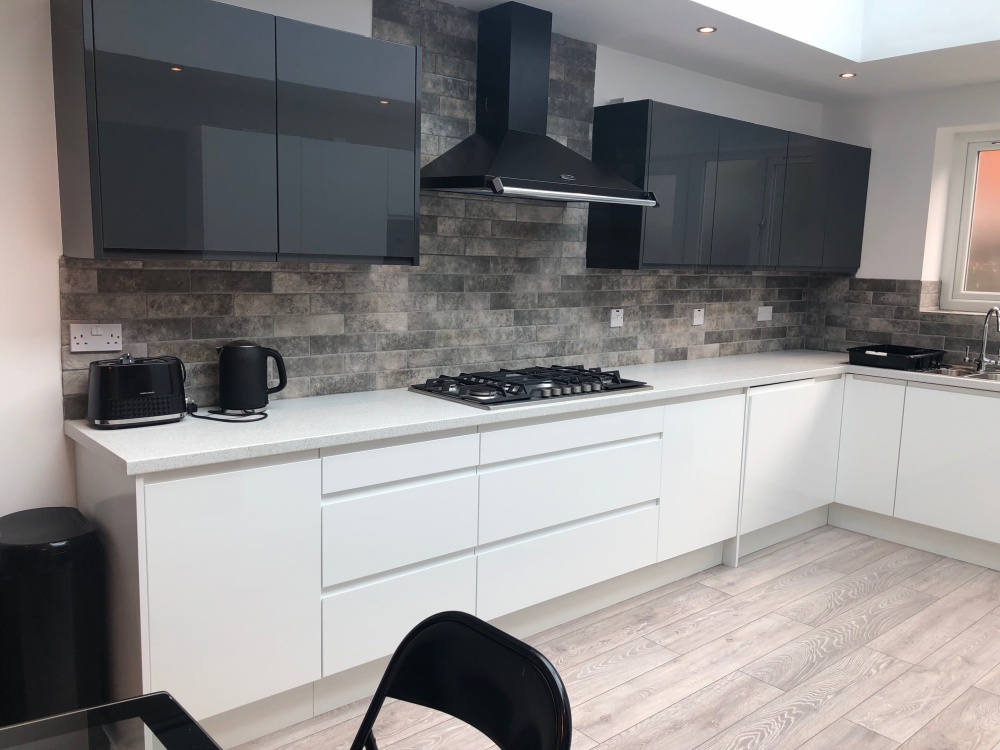 Rose Cottages, off Hubert Road, Birmingham, Selly Oak, B29 6EF