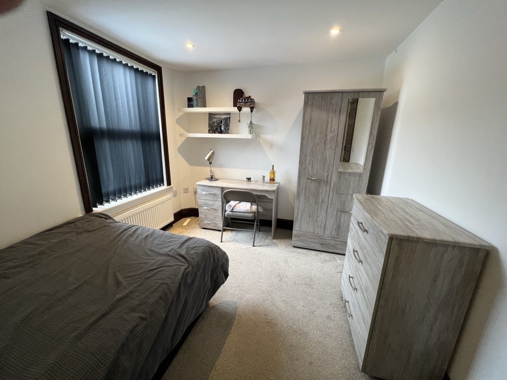 Rose Cottages, off Hubert Road, Birmingham, Selly Oak, B29 6EF