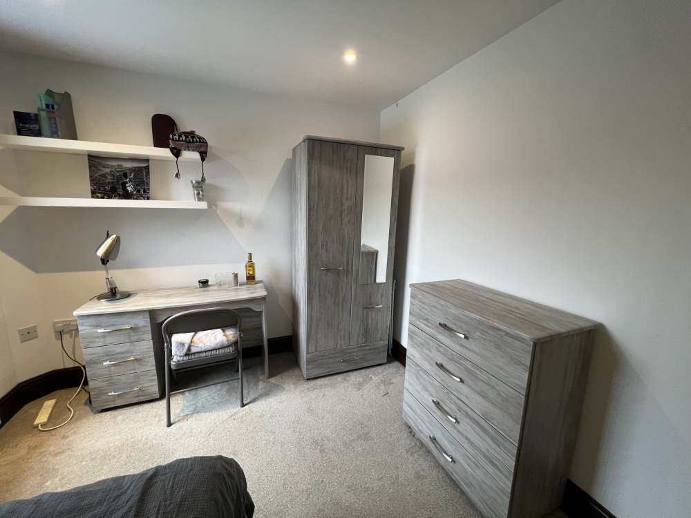 Rose Cottages, off Hubert Road, Birmingham, Selly Oak, B29 6EF