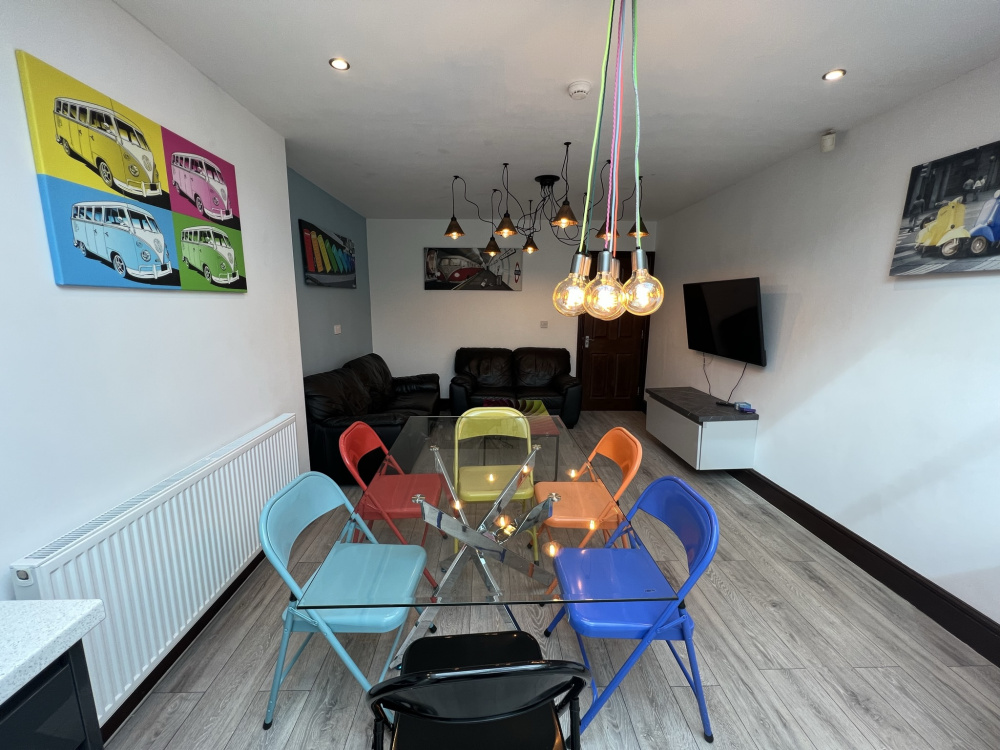 Rose Cottages, off Hubert Road, Birmingham, Selly Oak, B29 6EF