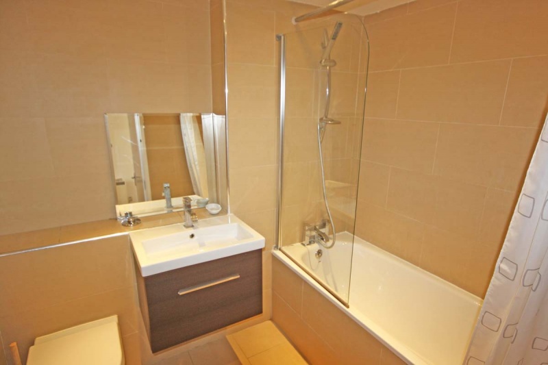 Sullivan And Savoy Court, Earls Court Road, London, Sw5&nbsp;0ua