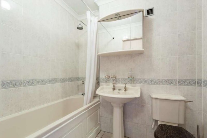 Flat  Sherborne Court, Cromwell Road, London, Sw5&nbsp;0ss